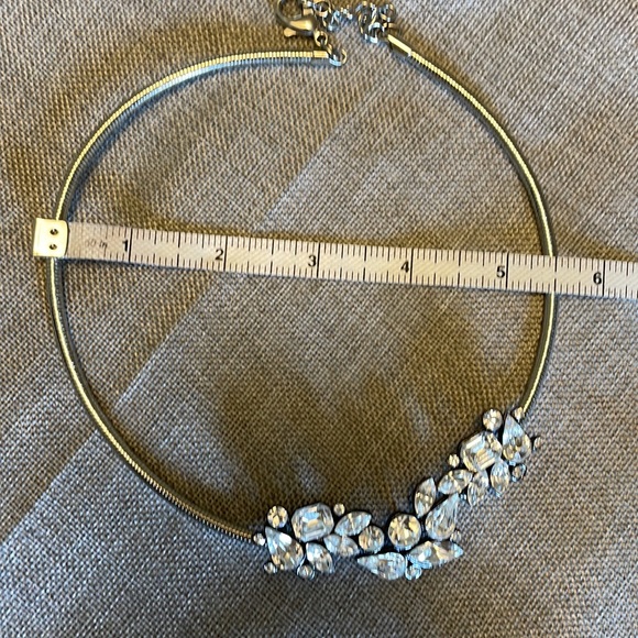 Beautiful necklace.  Stunning design. - Picture 3 of 5